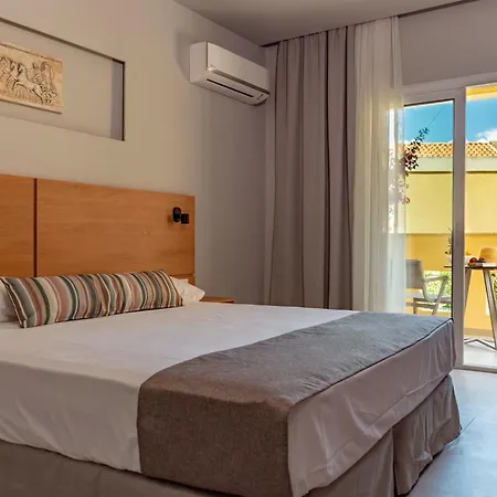 Olympion Village 3* Κάβος